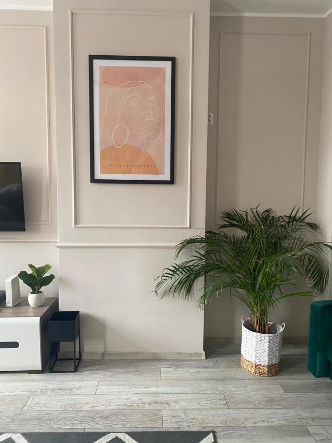 Apartament Bellapola Nysa Exteriör bild