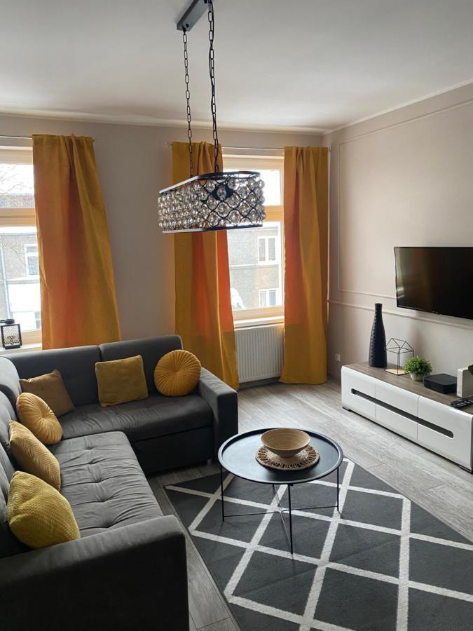 Apartament Bellapola Nysa Exteriör bild